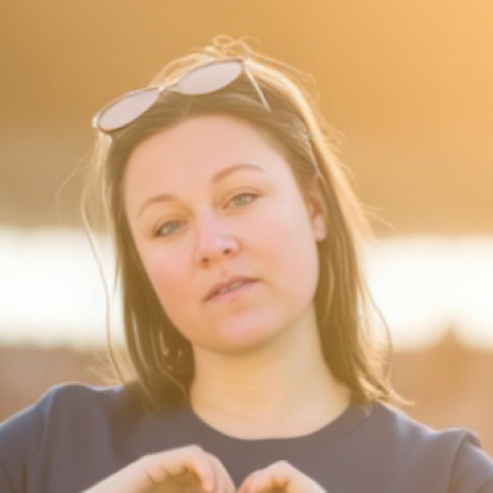 Meet your Posher, Annie